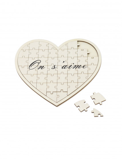Livre d'or puzzle cœur en bois On s'aime 27 x 30 cm Livre d'or puzzle cœur en bois On s'aime 27 x 30 cm