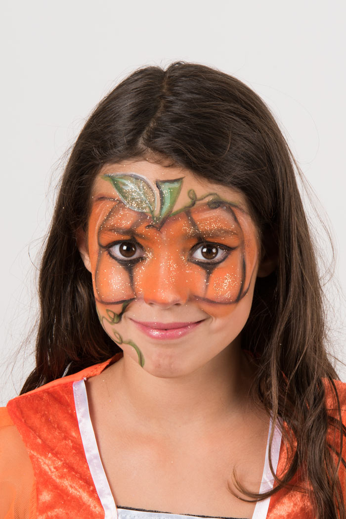 DIY Maquillage facile Citrouille Halloween pour fillette - Idées conseils  et tuto Halloween